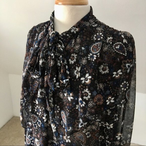 -SOLD- See By Chloe Large High Neck Button Down Pussy Bow Sheer Dress - Picture 8 of 8